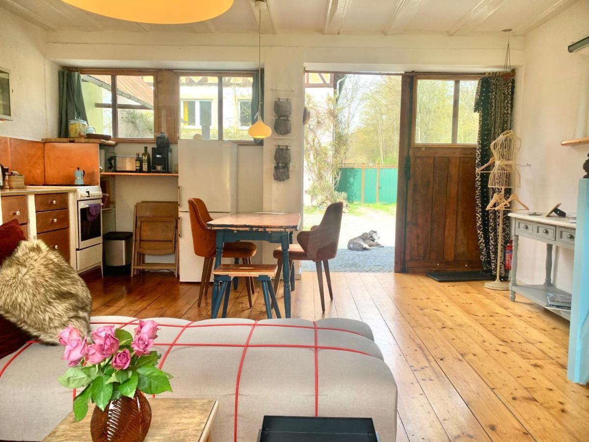 Kleine Kunstremise Mit Holzofen Burg Freienfels Apartment Weinbach Bagian luar foto