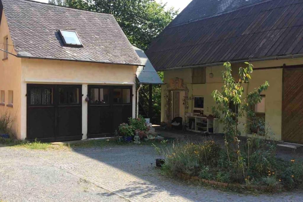 Kleine Kunstremise Mit Holzofen Burg Freienfels Apartment Weinbach Bagian luar foto