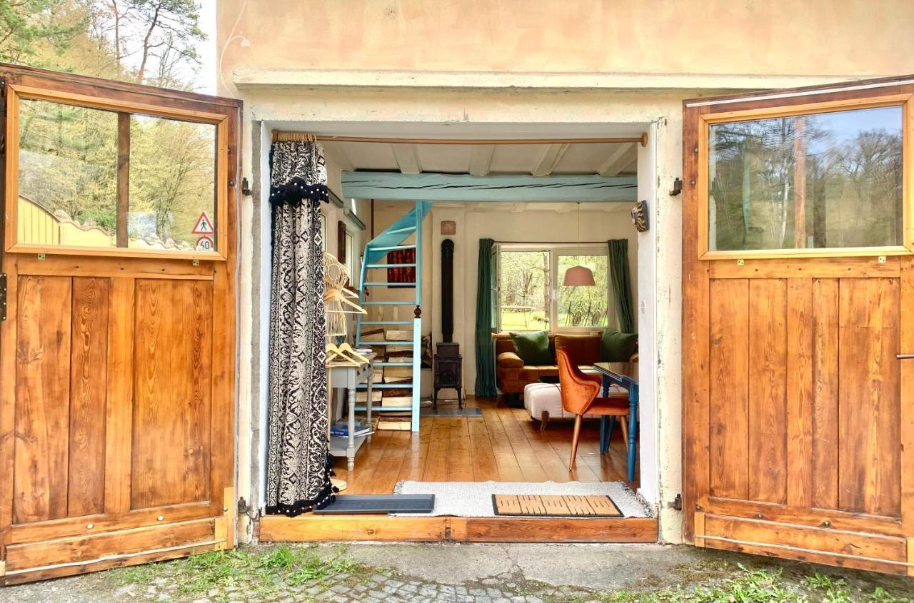 Kleine Kunstremise Mit Holzofen Burg Freienfels Apartment Weinbach Bagian luar foto